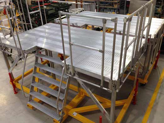 B787 Wheel Bay Access Platform Hangar