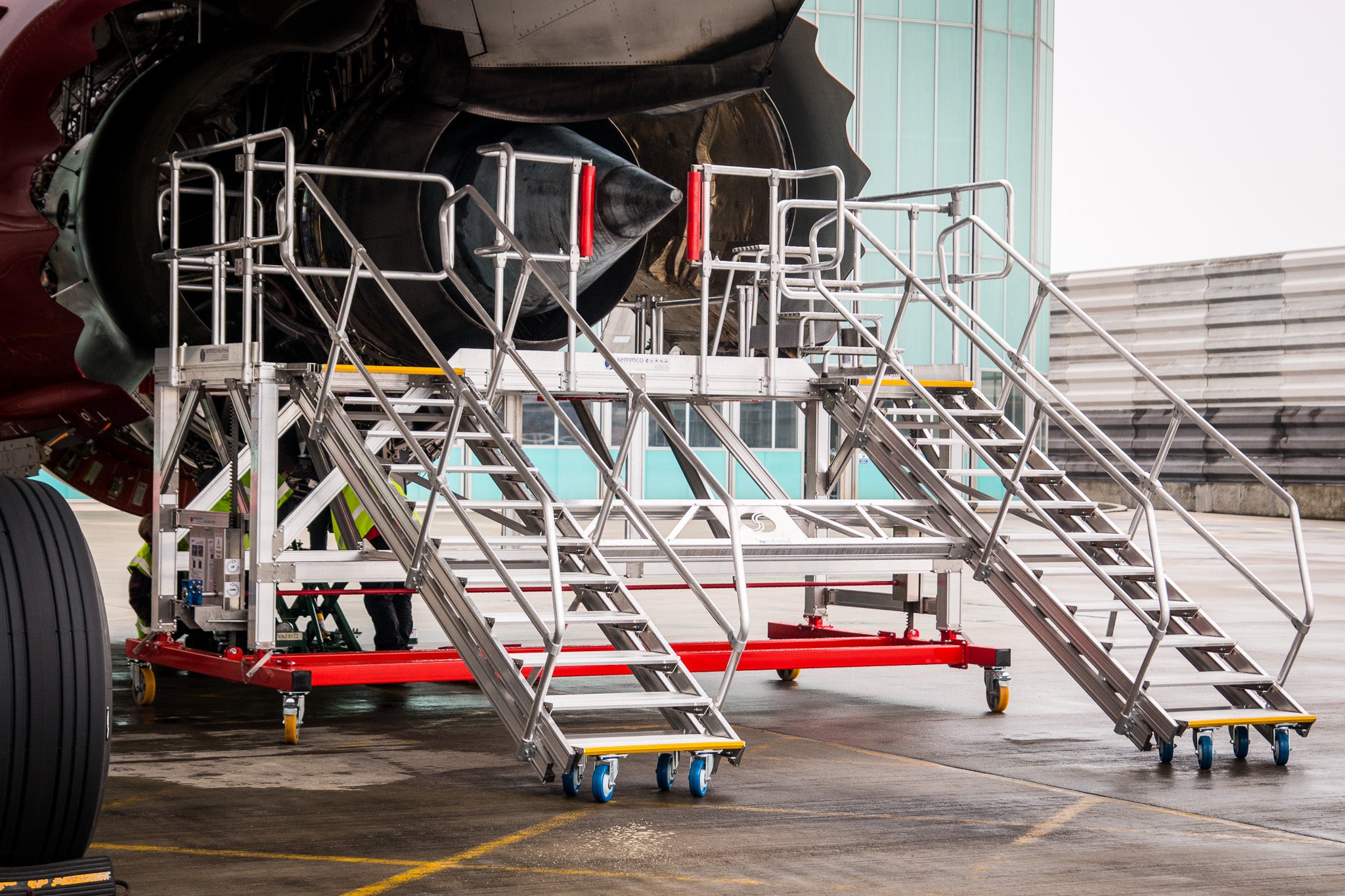 Engine Trent 1000 ACE Variable Height Access Platform - Rear Section H1.8-2.6m x L4.4m x W4.2m