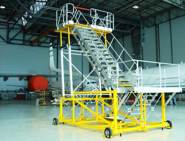 PAX Variable Height Access Platform Hangar H3.75-5.65m x W3.0m x L2.0m 